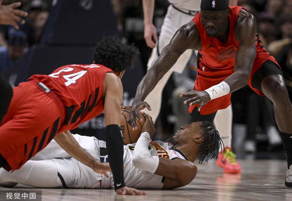 也帮助他在 也帮助他在